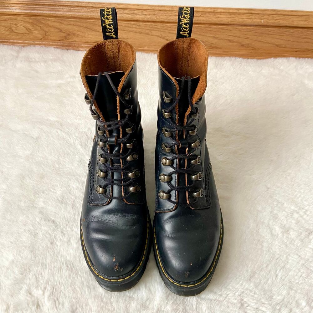 Dr. Martens Leona Vintage Smooth black boots - Picture 2 of 12